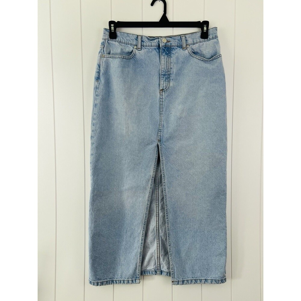 Gianni Bini Light Wash Denim Skirt with Front Slit Sz 8 Made in Egypt Y2K Modest